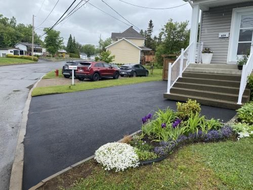 Travaux d'Asphaltage effectué dans le secteur de Beauport à Québec.King Bitume